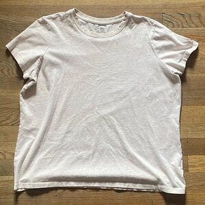 L.L. Bean Cream Crewneck Cotton Women’s XL Pink Tee Shirt